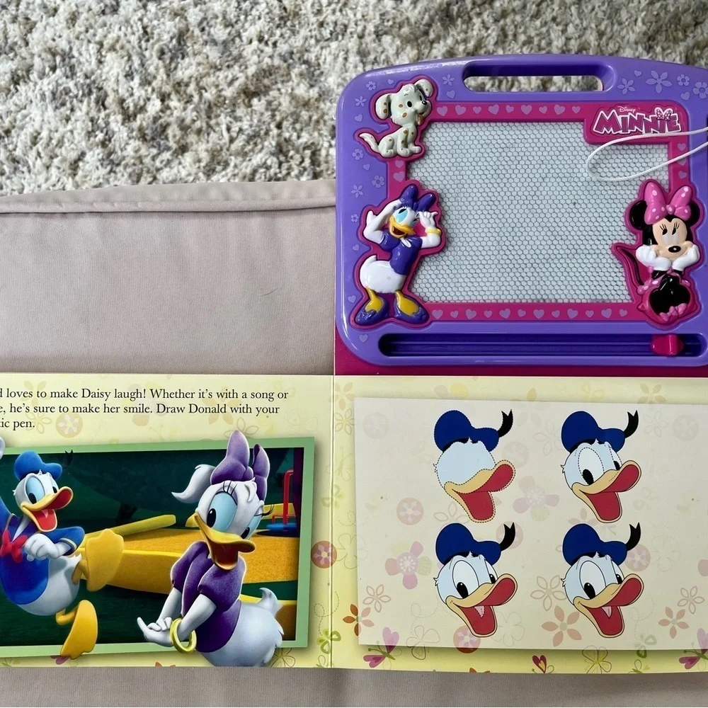 Disney Minnie Mouse Purple Read and Doodle Drawing Board